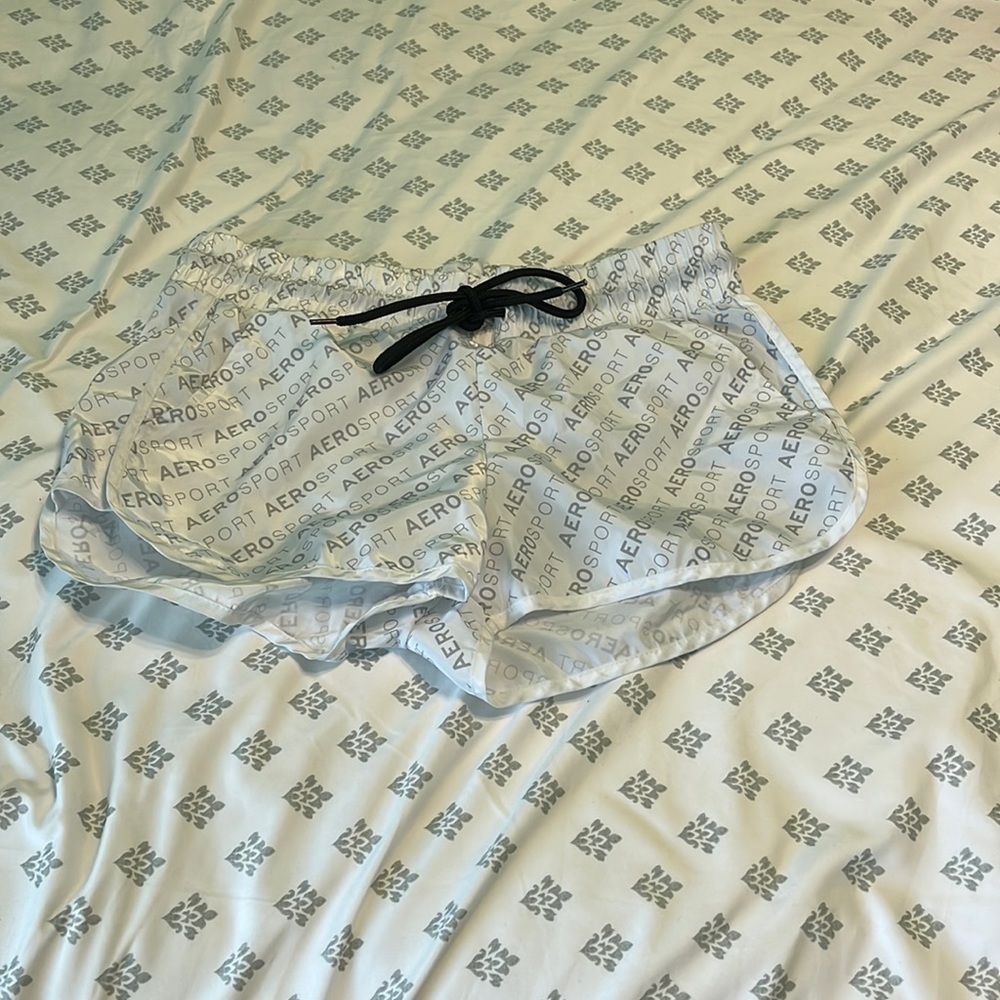Aéropostale athletic shorts in the size Women’s small